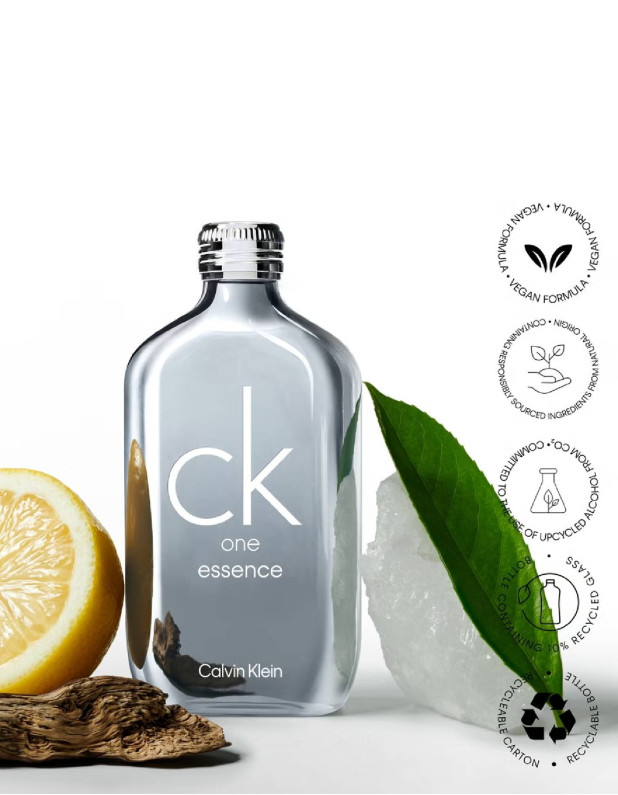 CK One Essence Parfum Intense